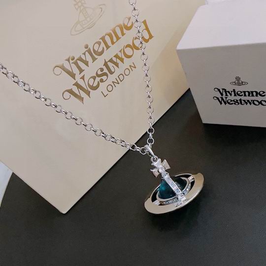 Vivienne Westwood necklace 11lyh16